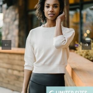 Zyia Karli sweatshirt NWTB, XS